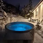 Koziolek Przy Szlaku, Szyndzielnia, Klimczok, Szczyrk, Bania